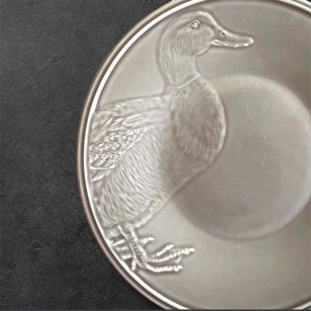 Duck High Relief Taupe Brown Portugal Ceramic Salad Lunch Plate Matceramica